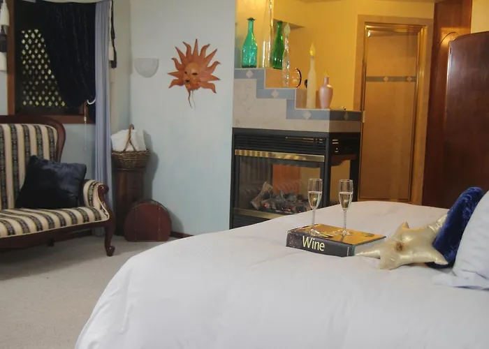 Avalon Luxury Bed & Breakfast Lodge