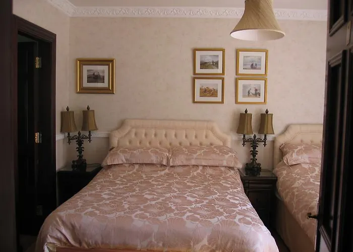 Lurgan West Lodge