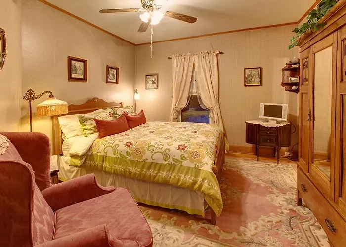 Margaretville Mountain Inn B&B