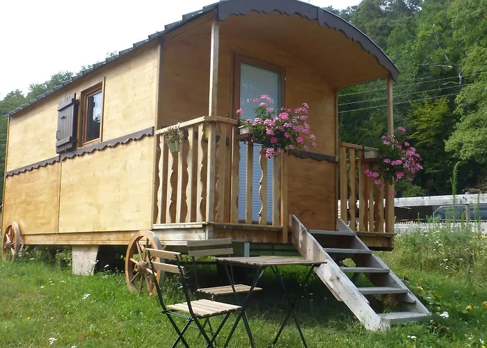 Roulottes Django et Bella