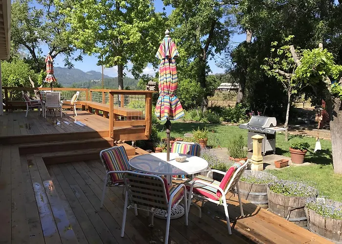 Trailside Inn Bed And Breakfast