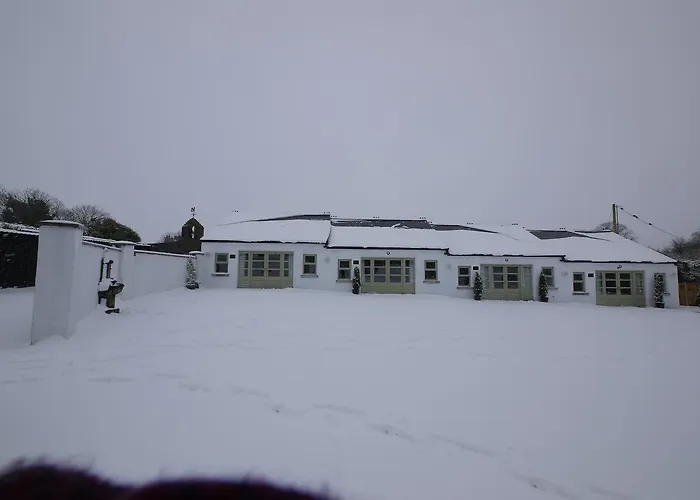 The Carriage Houses At Beechpark House