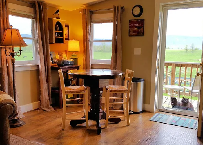 Piney Hill Cottages