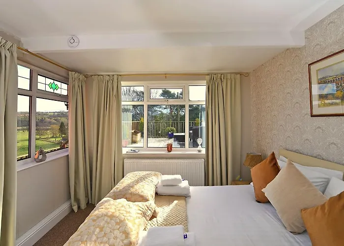 Glen View B & B