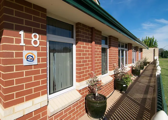 Ascot On Swan Bed & Breakfast
