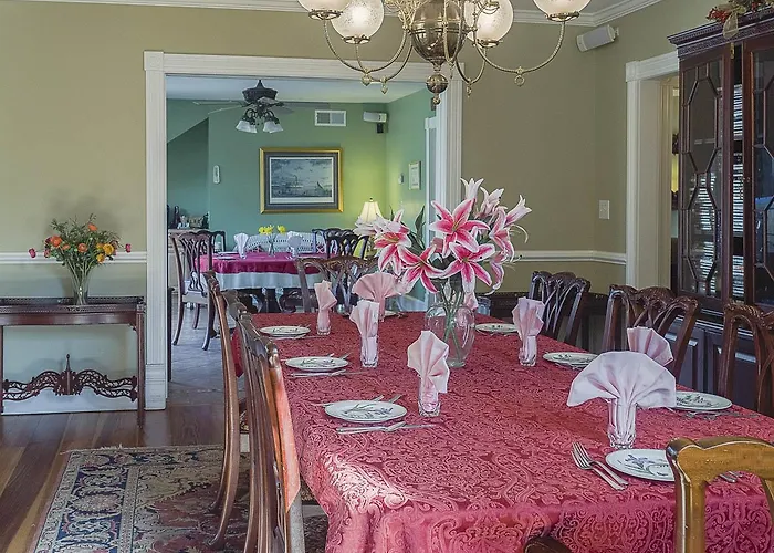 George Brooks House B&B