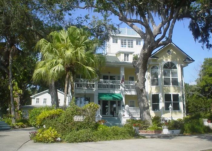 The River Lily Daytona Beach