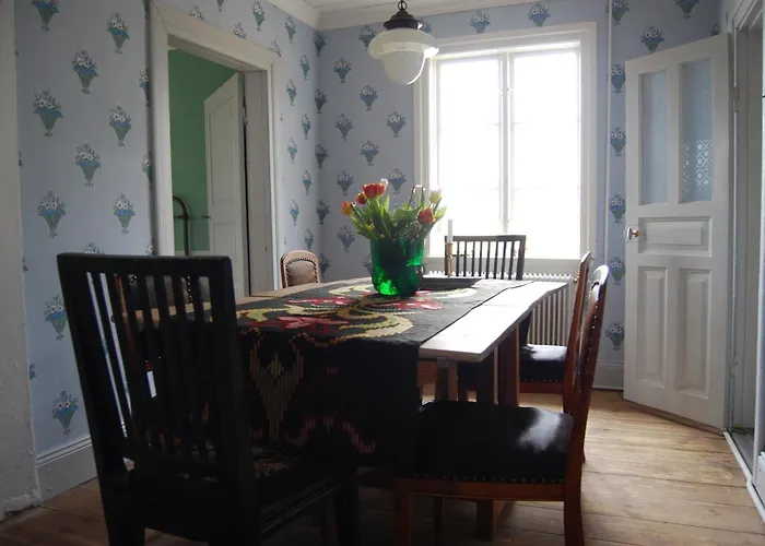 Naestegarden Bed & Breakfast