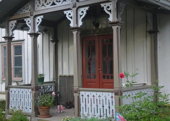 Naestegarden Bed & Breakfast