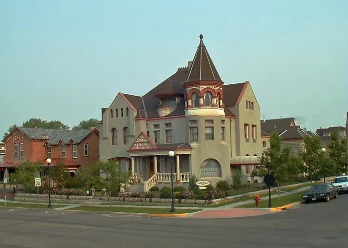 Nagle Warren Mansion B&B