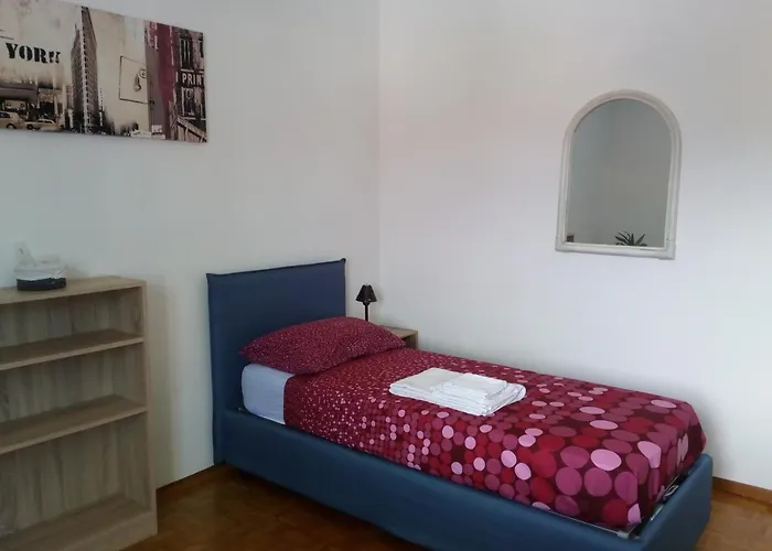 B&B Taramelli - Garage Per Bici O 2 Moto