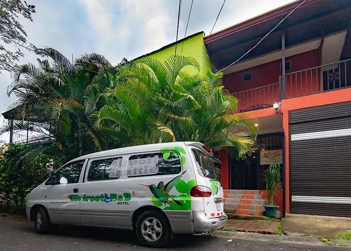 Melrost Airport Bed & Breakfast