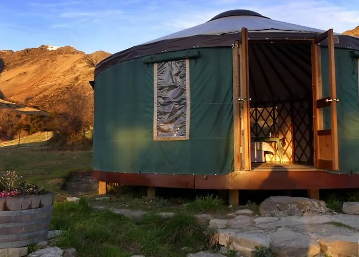 Mountain Yurt, Stunning Views, Near Wanaka