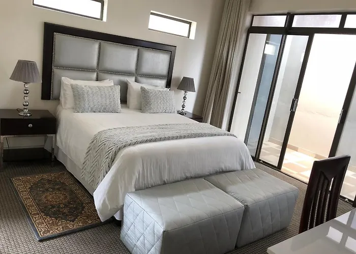 Coral Beach Bed & Breakfast
