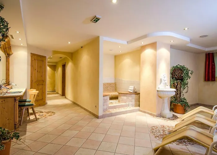 Hotel Garni Siegele - Inklusive Silvretta-Card Premium