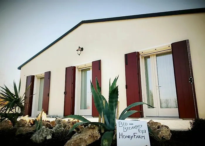 Agriturismo Honey Farm