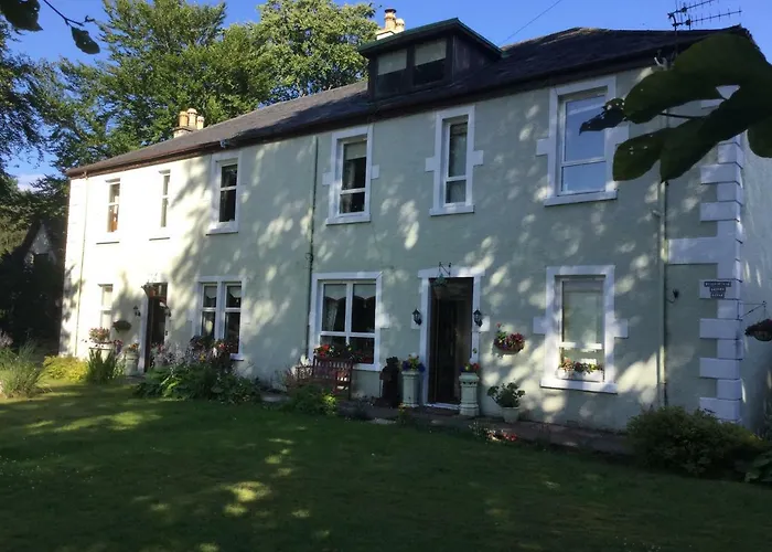 Inverlochy Villas (Adults Only)