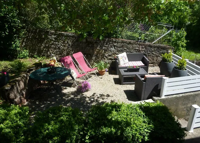 Chambre D'Hotes Le Tilleul De Canac Parking Prive Gratuit Petits Dejeuners Compris