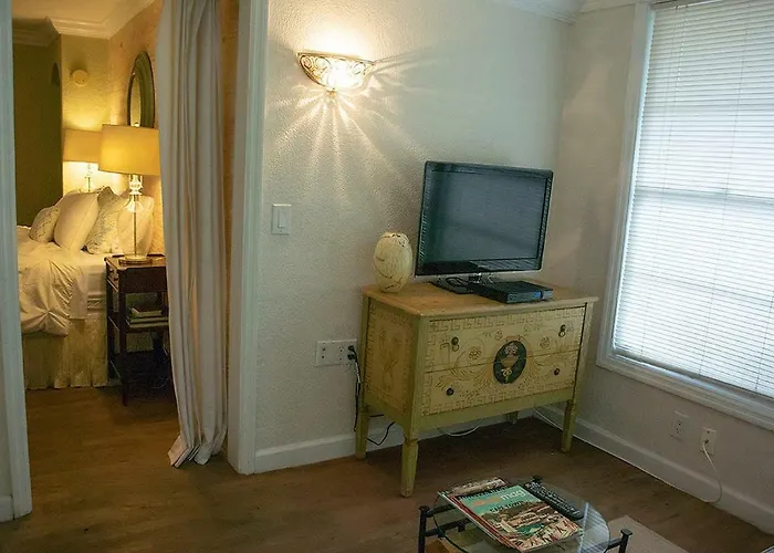 Winter Park Charm Hotel Maitland