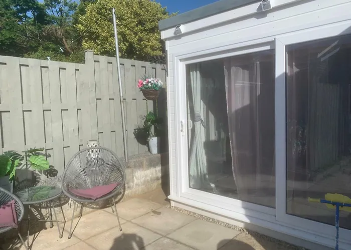 Nicolas Devon Air Bed And Breakfast