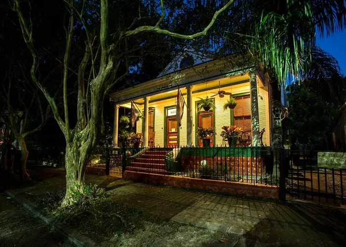 The Lookout Inn
