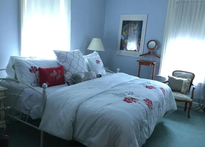 Pemberley House Bed And Breakfast