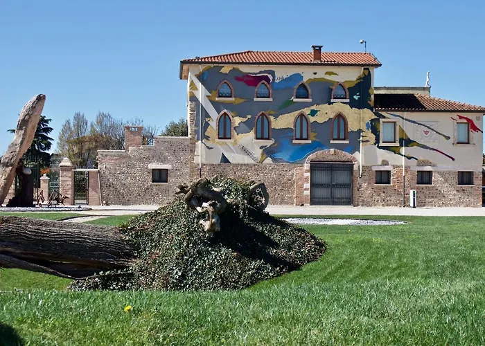 Madonna Villa Baietta