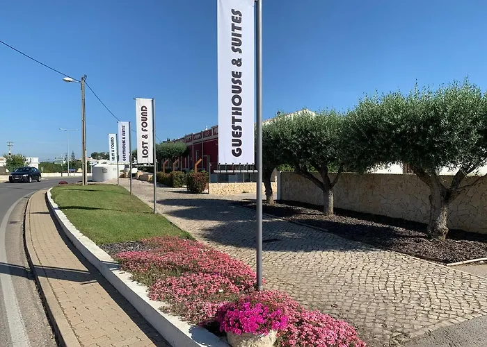 Lost & Found - Guesthouse & Suites Albufeira